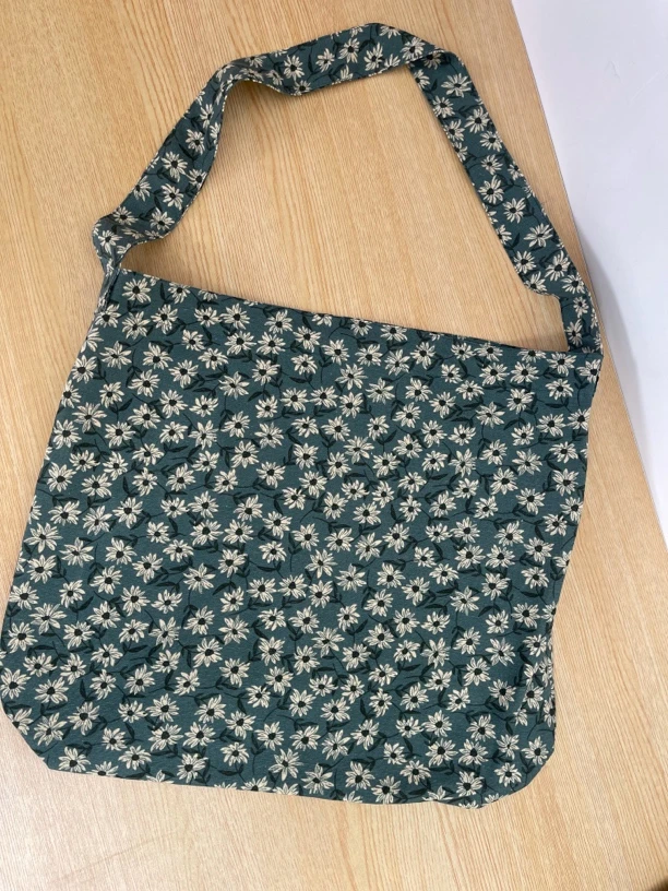 绿色碎花 花包布包章若楠同款