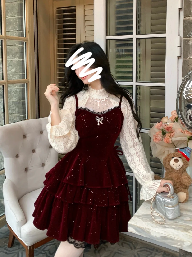 大码胖mm新年战袍绝美丝绒吊带连衣裙2024秋冬红色细闪公主女装