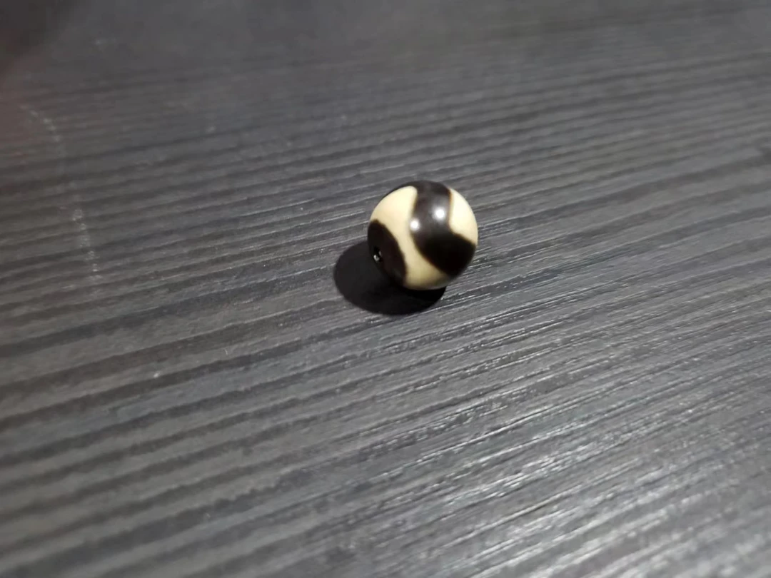 台工带天然玛瑙小虎牙玛瑙/玉髓饰品