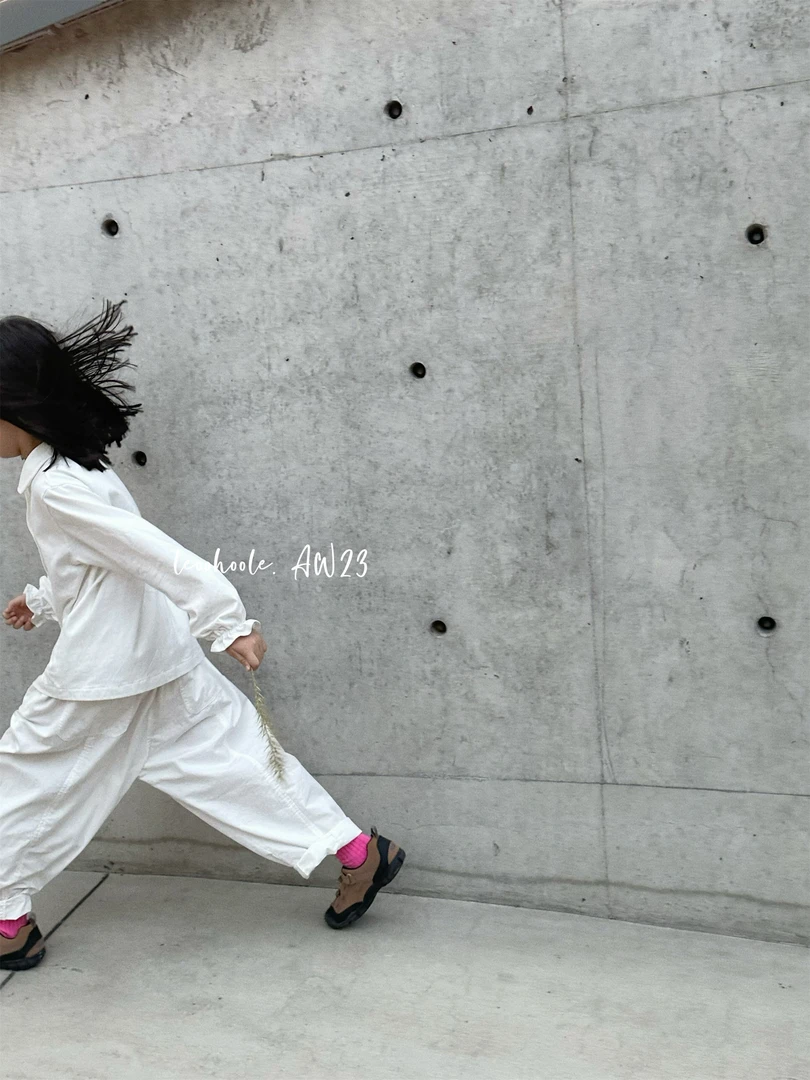 LEOOHOOLE | 哦哦乐 人手入.干净小清新纽扣翻领白T恤 男女童款