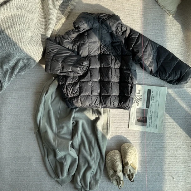 哦哦乐自制 冬款带帽薄羽绒服