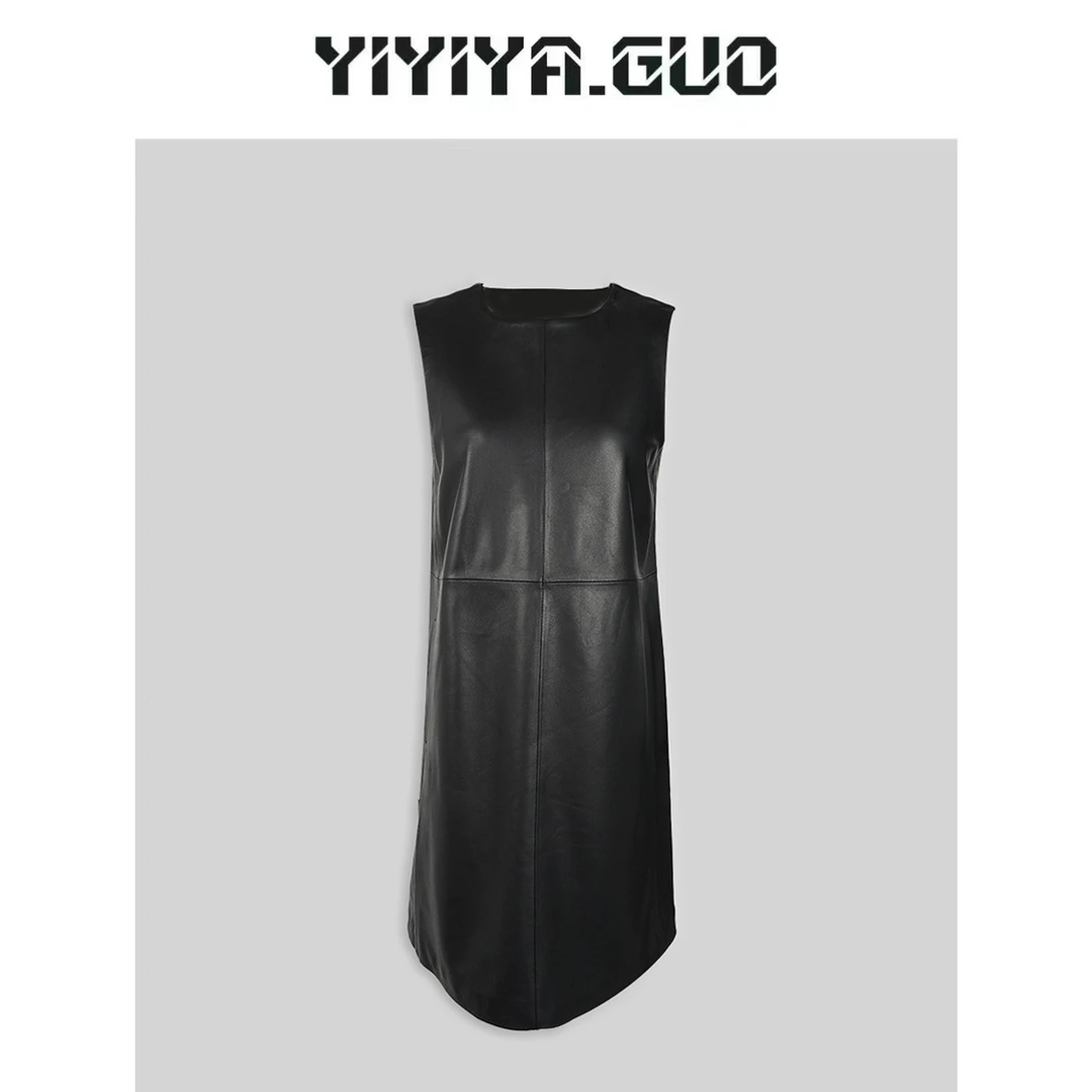 yiyiya.Guo艺艺吖/【甜酷少女】黑色皮衣连衣裙20242099