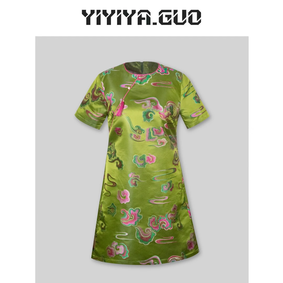 yiyiya.Guo艺艺吖/老宋·【七彩祥云】绿色圆领斜襟连衣裙20241233