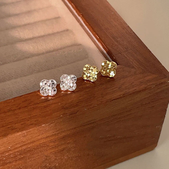 925银耳饰 四叶草碎碎冰耳钉气质女百搭耳环养耳洞冷淡风耳钉正品