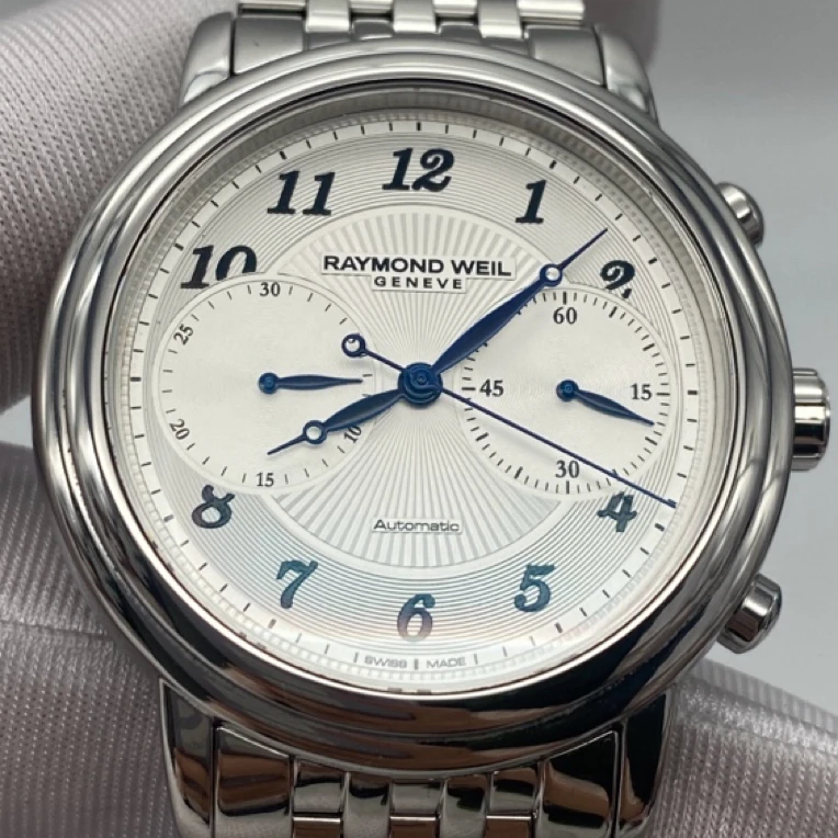 95新 RAYMOND WEIL/蕾蒙威 经典大师系列 表径：41.5mm 公价：两万+