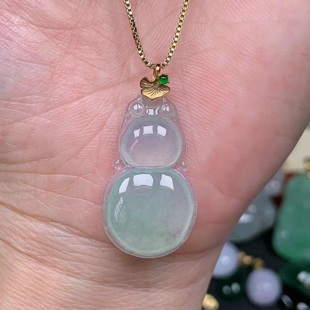 缅甸天然翡翠A货 冰润晴底葫芦179/907（尺寸27.1x15.6x4.5)