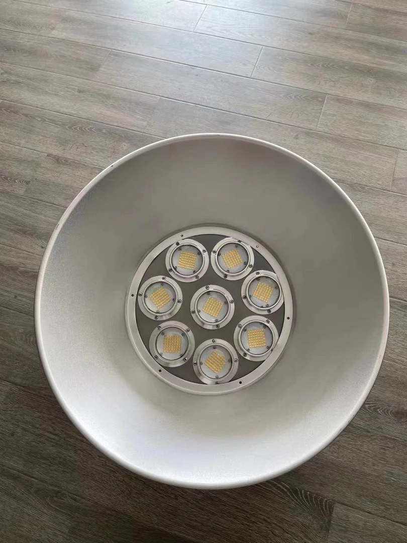 工矿灯led厂房灯防水室外聚光高亮超亮光源户外太阳景观节能