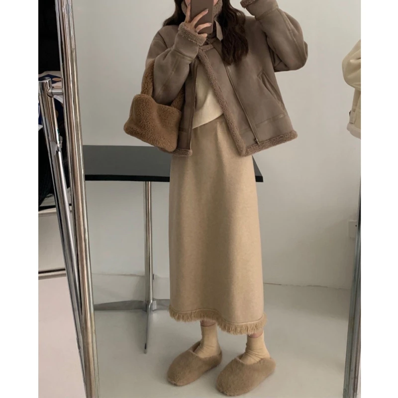 孕妇半身裙秋冬款加厚针织裙子时尚潮妈开叉弹力中长款a字包臀裙