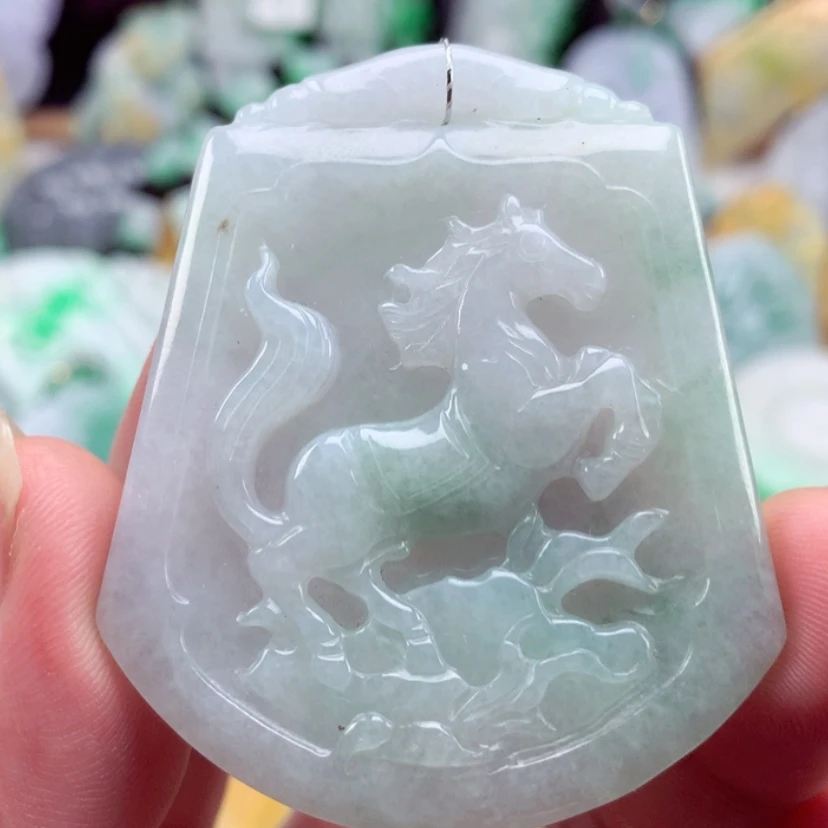 【闪购商品】翡翠吊坠(不含链)未镶嵌