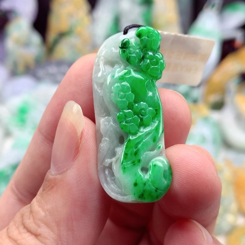 【闪购商品】翡翠吊坠(不含链)未镶嵌