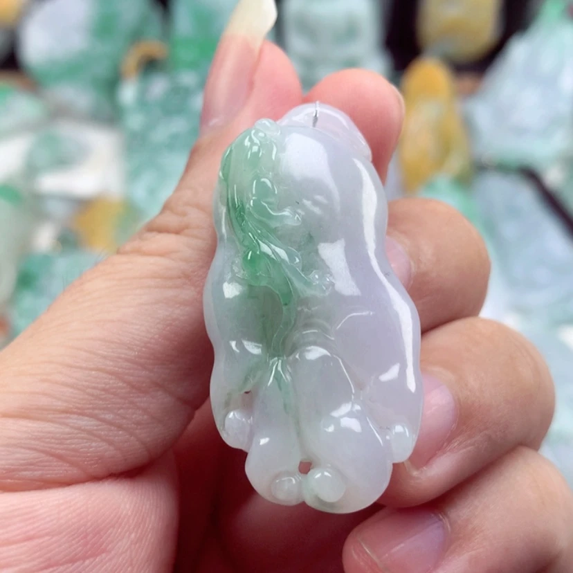 【闪购商品】翡翠吊坠(不含链)未镶嵌