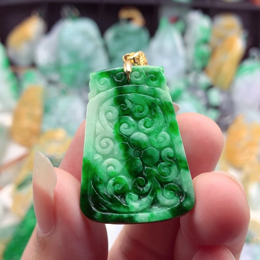 【闪购商品】翡翠吊坠(不含链)未镶嵌