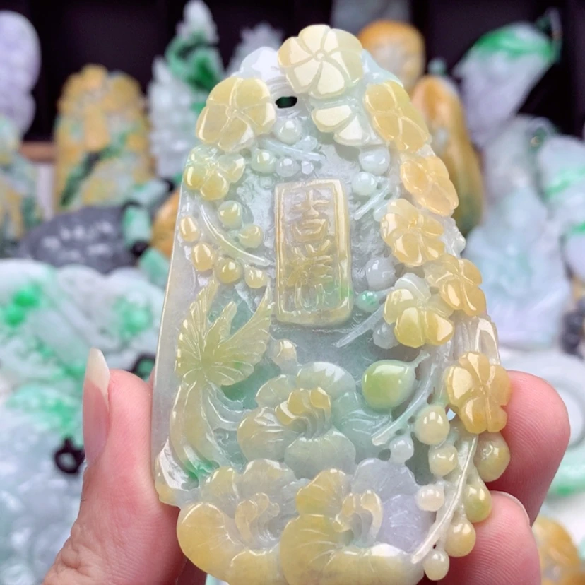【闪购商品】翡翠吊坠(不含链)未镶嵌