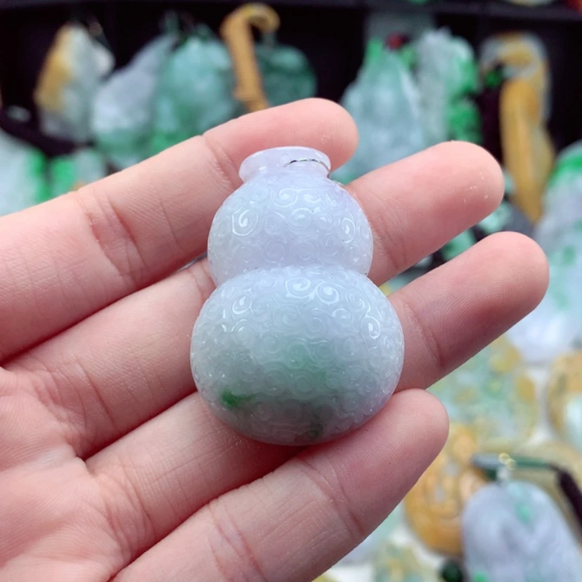 【闪购商品】翡翠吊坠(不含链)未镶嵌