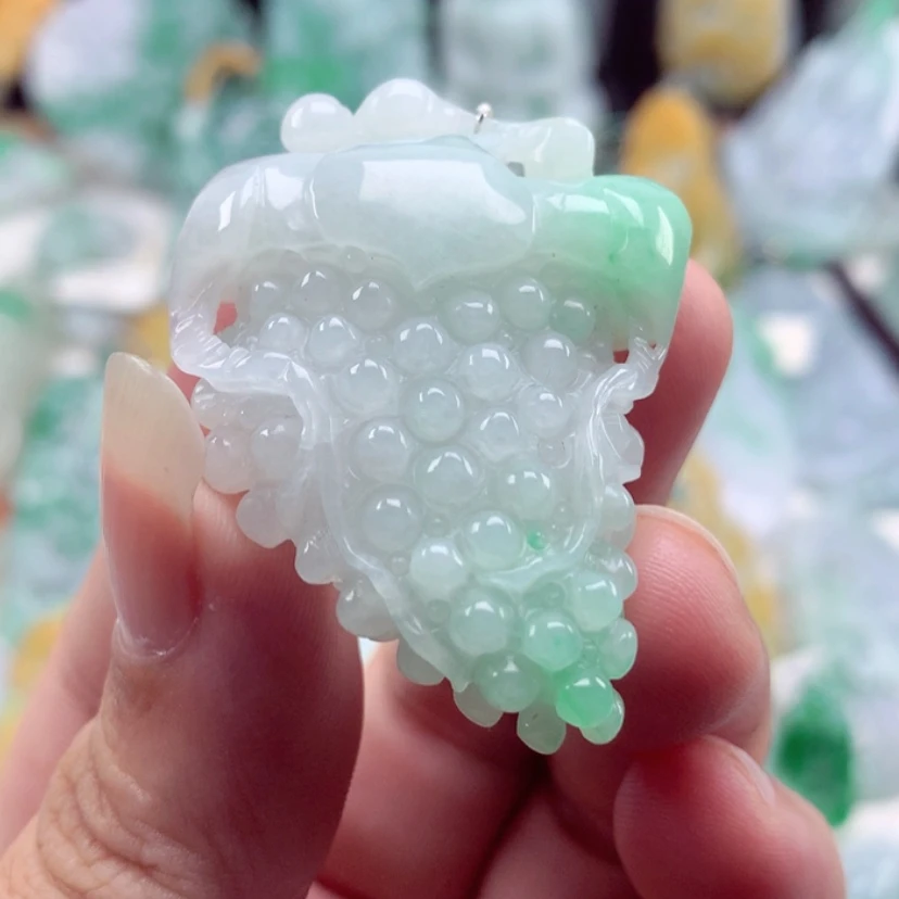 【闪购商品】翡翠吊坠(不含链)未镶嵌