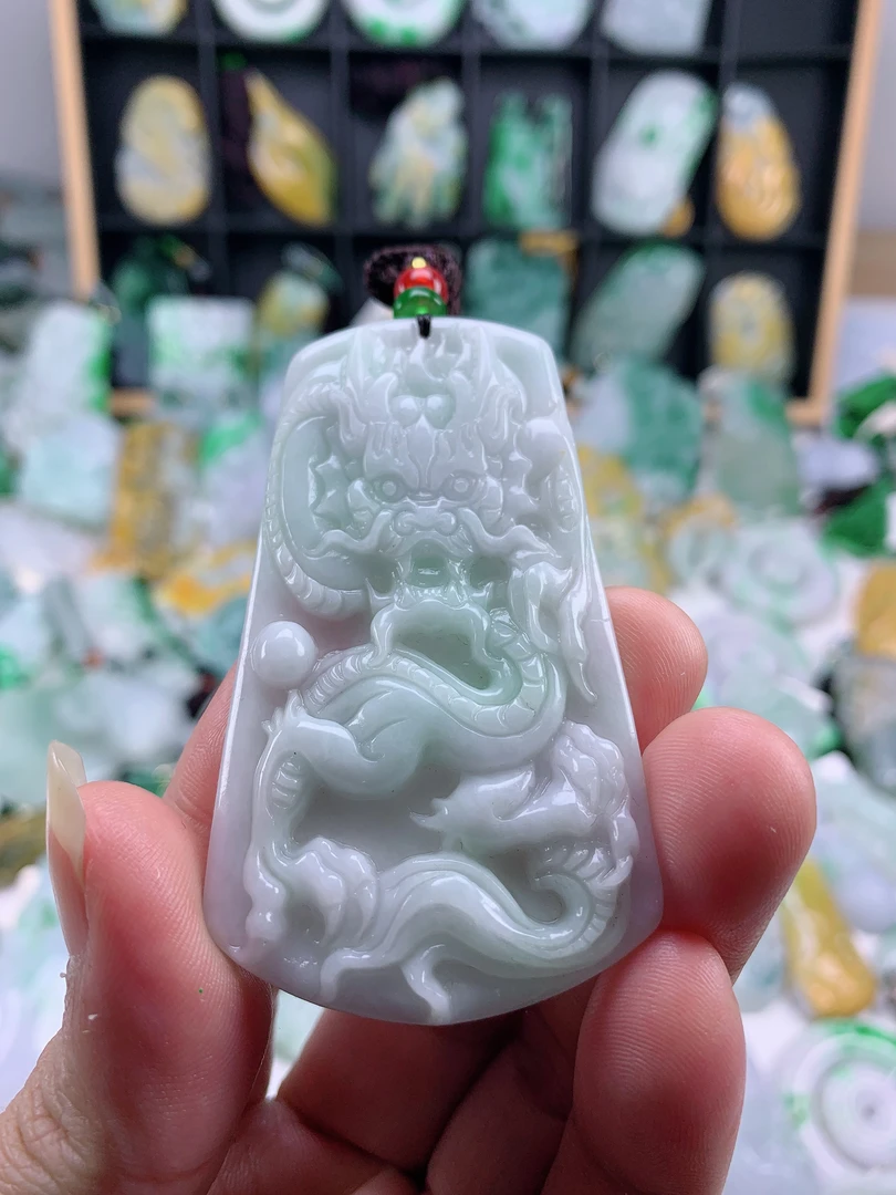 缅甸天然A货翡翠龙牌吊坠70.4-40.2-5.6