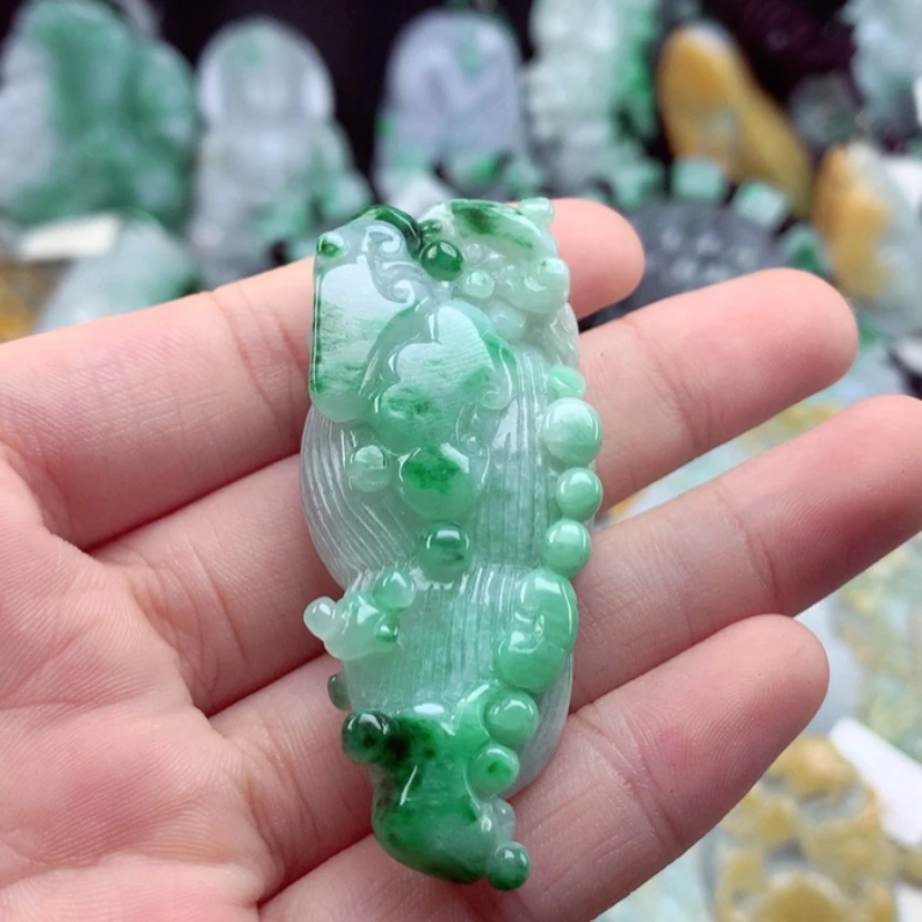 【闪购商品】翡翠吊坠(不含链)未镶嵌
