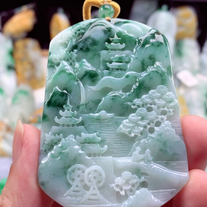 【闪购商品】翡翠吊坠(不含链)未镶嵌