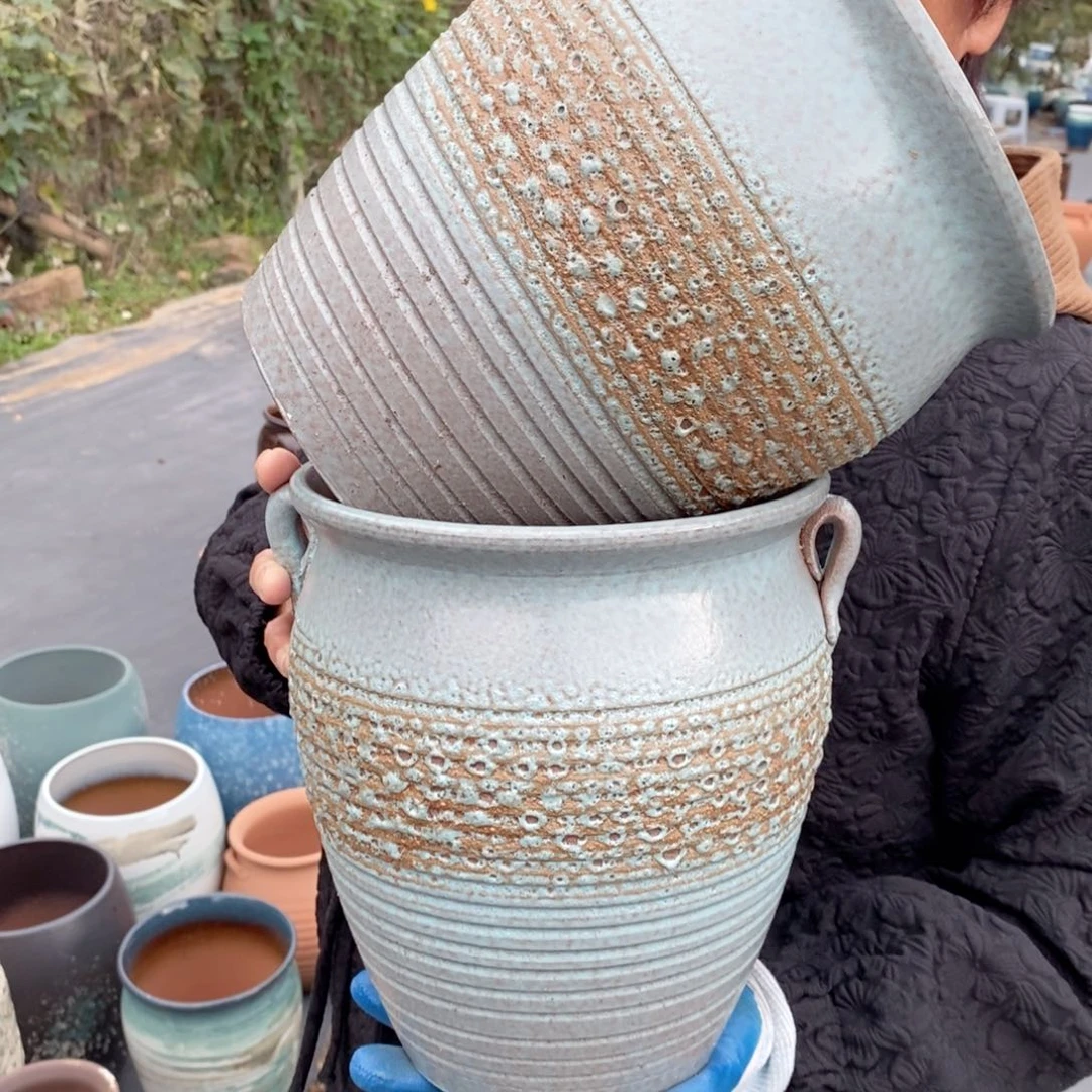 红陶20CM（含）-50CM（不含）口20高24瑕疵