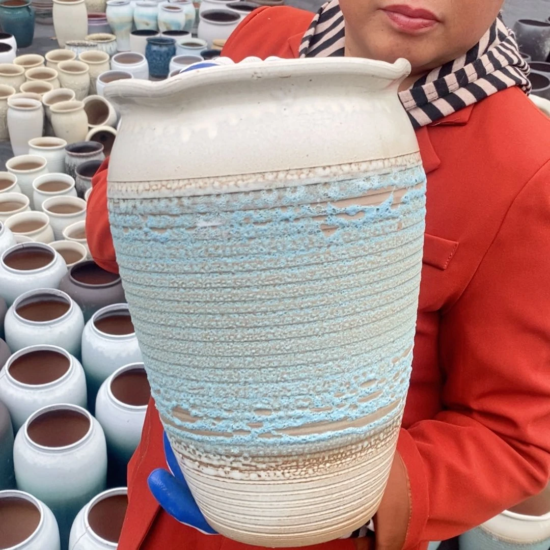 红陶20CM（含）-50CM（不含）口20高31瑕疵