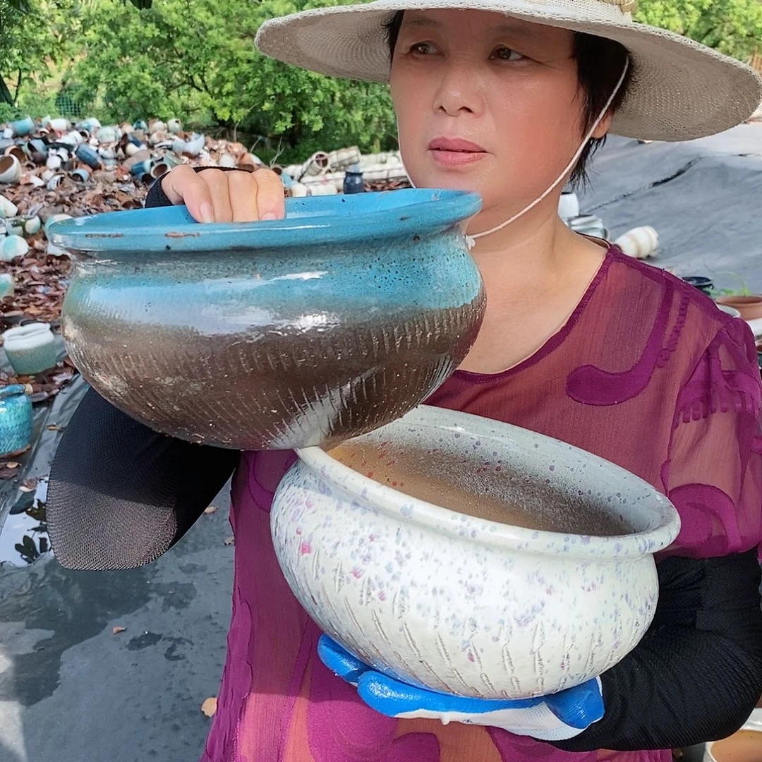 红陶20CM（含）-50CM（不含）口22高12瑕颜色随机