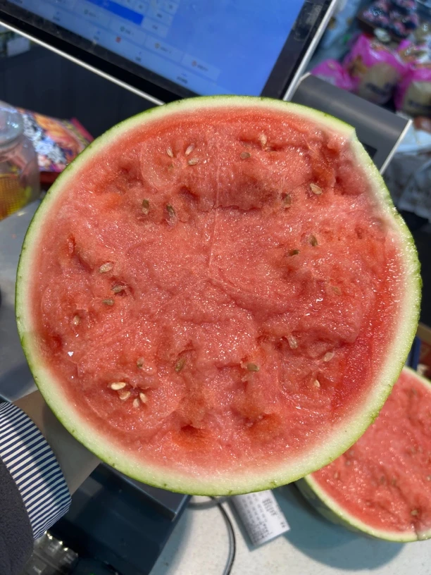 【同城小时达】麒麟瓜切盒2斤装 脆甜多汁