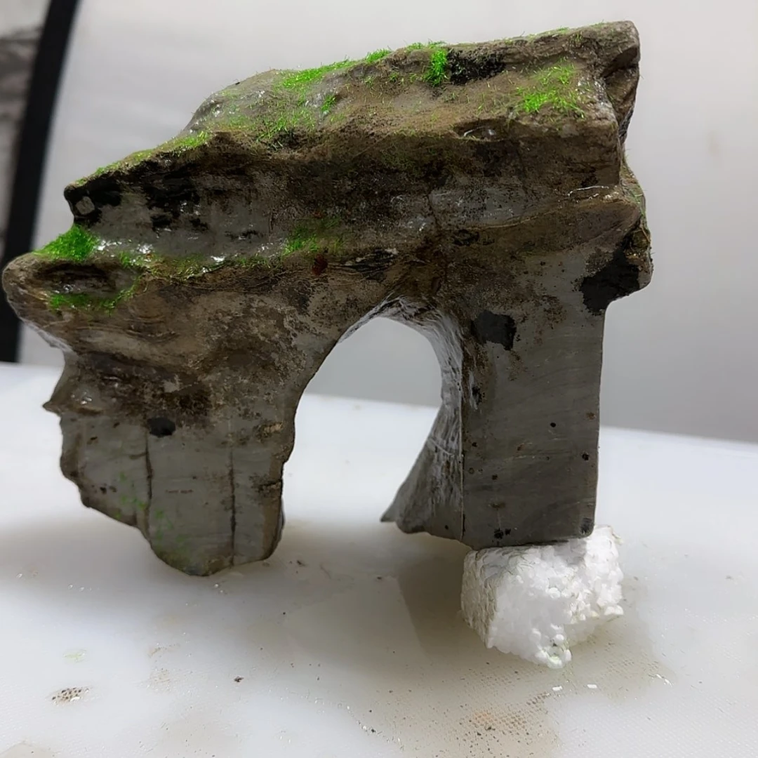【闪购商品】石头石膏制品