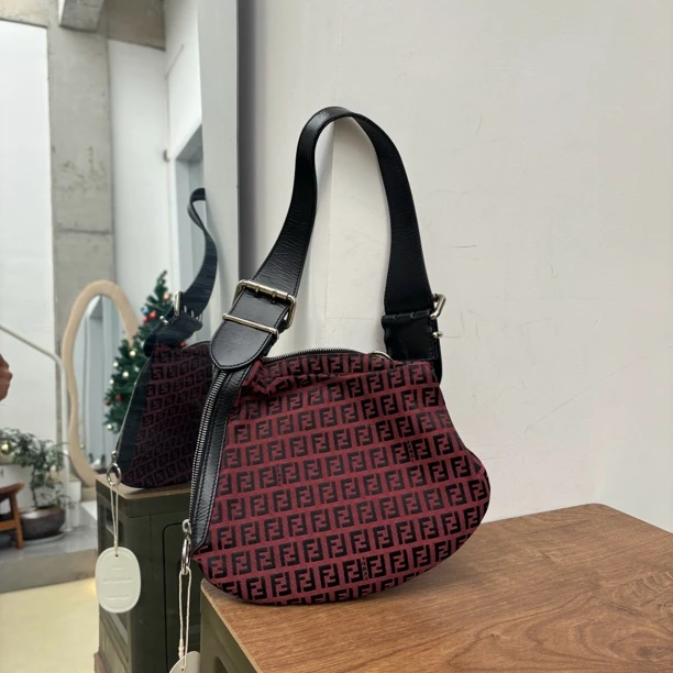 99新 FENDI/芬迪 【文子姐专属】/D8288/红色老花手提单肩包
