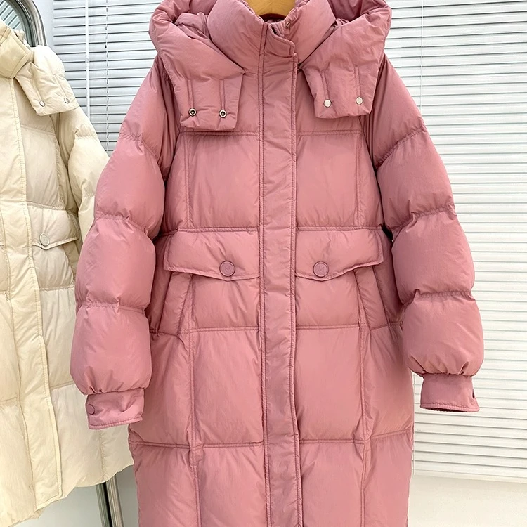 1 2024年新款大朵白鸭绒.韩版字母纽扣大口袋连帽白鸭绒羽绒服