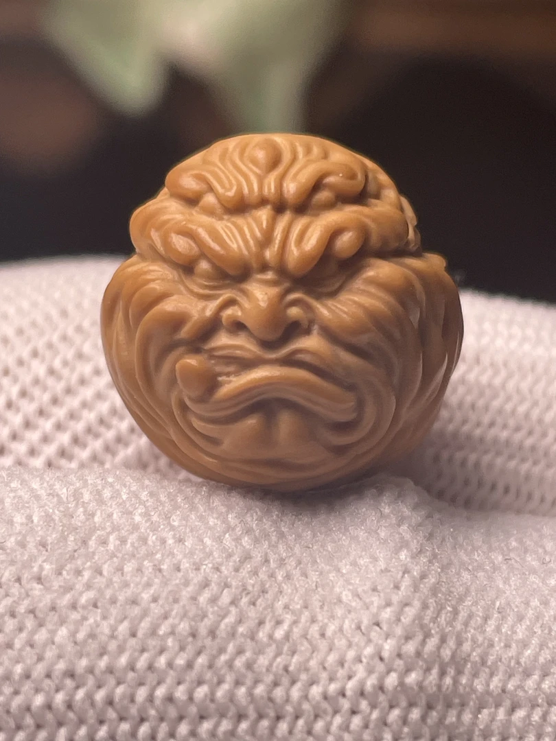 16左右新肌肉四目烟鬼猴头核桃（有正常封口线）