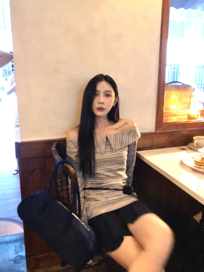 70不是七十【山梨假日】秋冬美拉德翻领一字肩长袖T恤