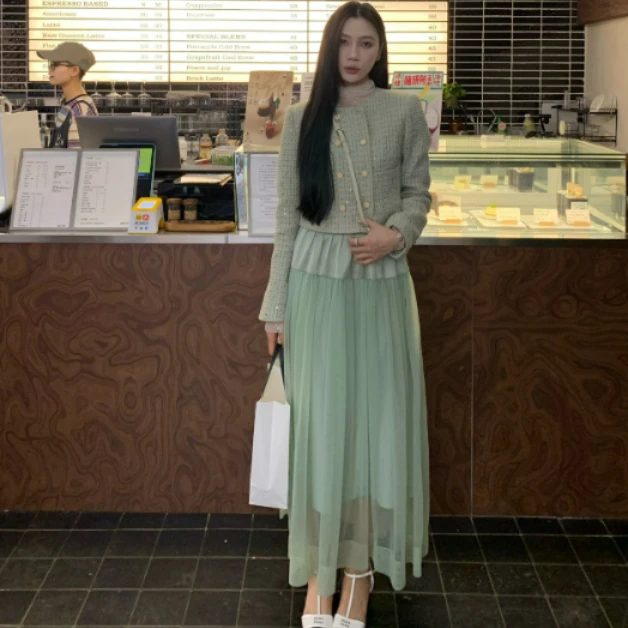 70不是七十【墨尔本翡翠】梭织小香千金风双排扣小亮片短款外套