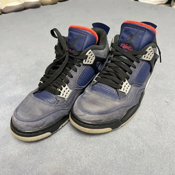 球鞋 44码 9新 Aj4 牛皮 小阿姆 黑蓝 公价3099