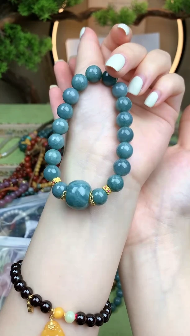【闪购商品】翡翠手饰未镶嵌花语轩193