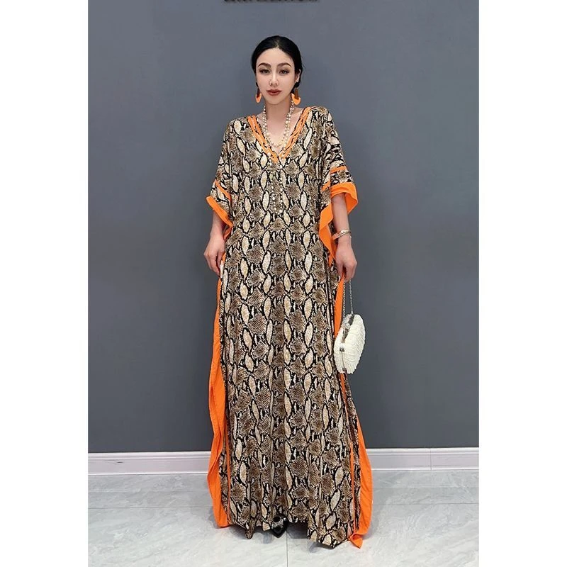 2024夏季新款连衣裙印花撞色V领中袖宽松大码时尚休闲女人味长裙