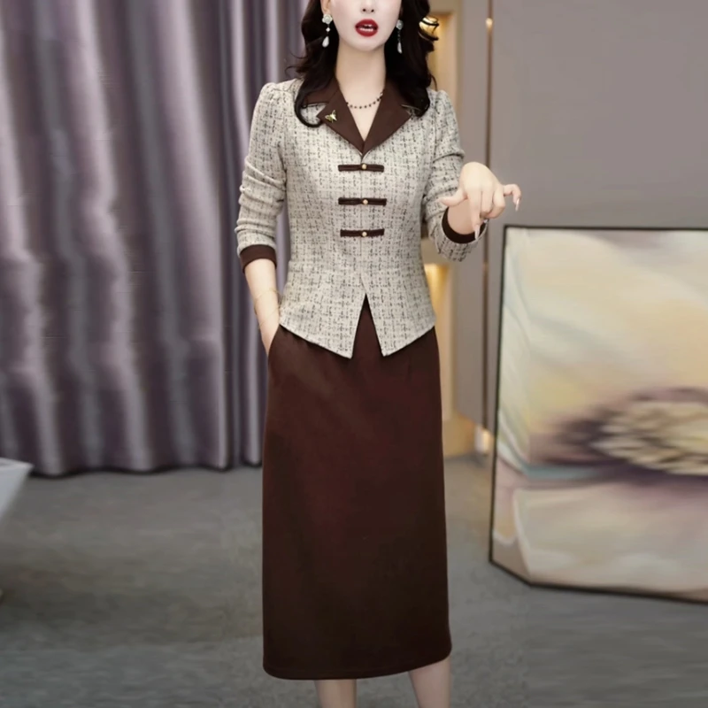 磨毛精纺气质高级感女装2024秋冬季新款显瘦加厚打底假两件连衣裙