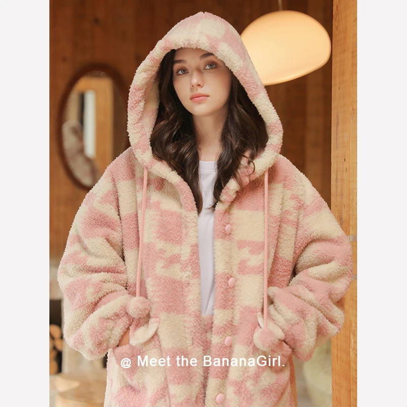 Bananagirl冬季上新睡衣女加绒加厚款大码连帽外套家居服可外穿