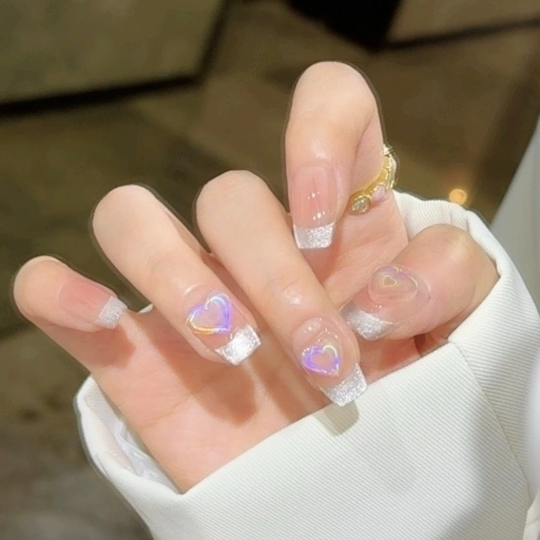 【砰然心动】三仟纯手工穿戴甲 镭射爱心美甲 法式边猫眼少女款式
