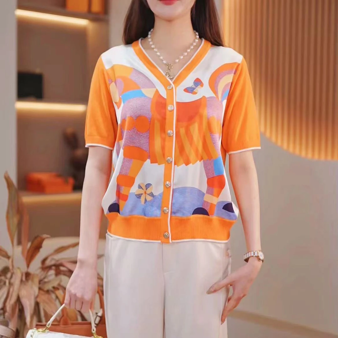 （八店）旋转木马爱马橙系列夏季新款V领印花短袖开衫218