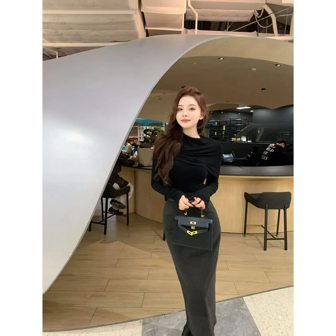 SZA【舞茶小调】冬季新款气质修身小众显瘦T恤长袖打底上衣A-1374