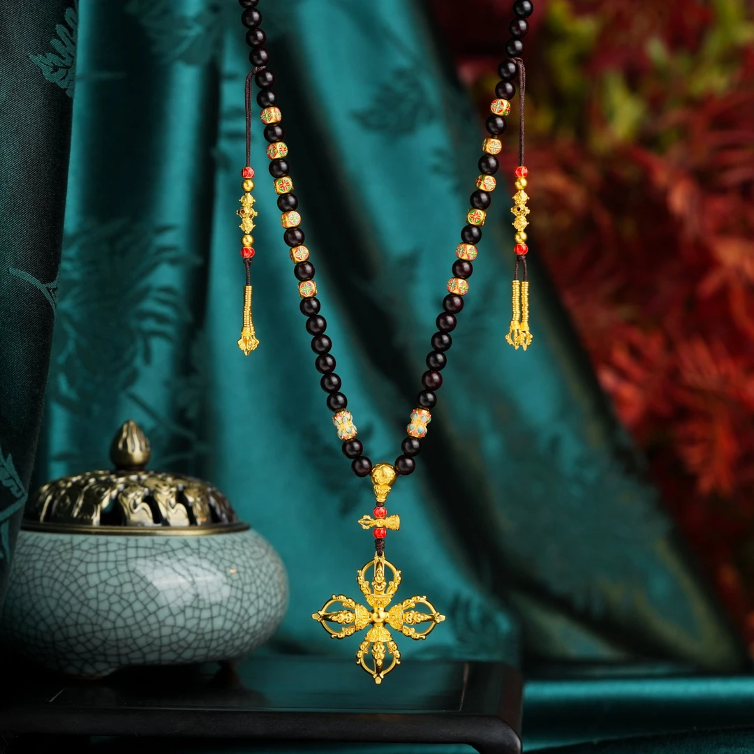 ZOCAI/佐卡伊古法黄金平安如意十字金刚杵黄金吊坠 C04320