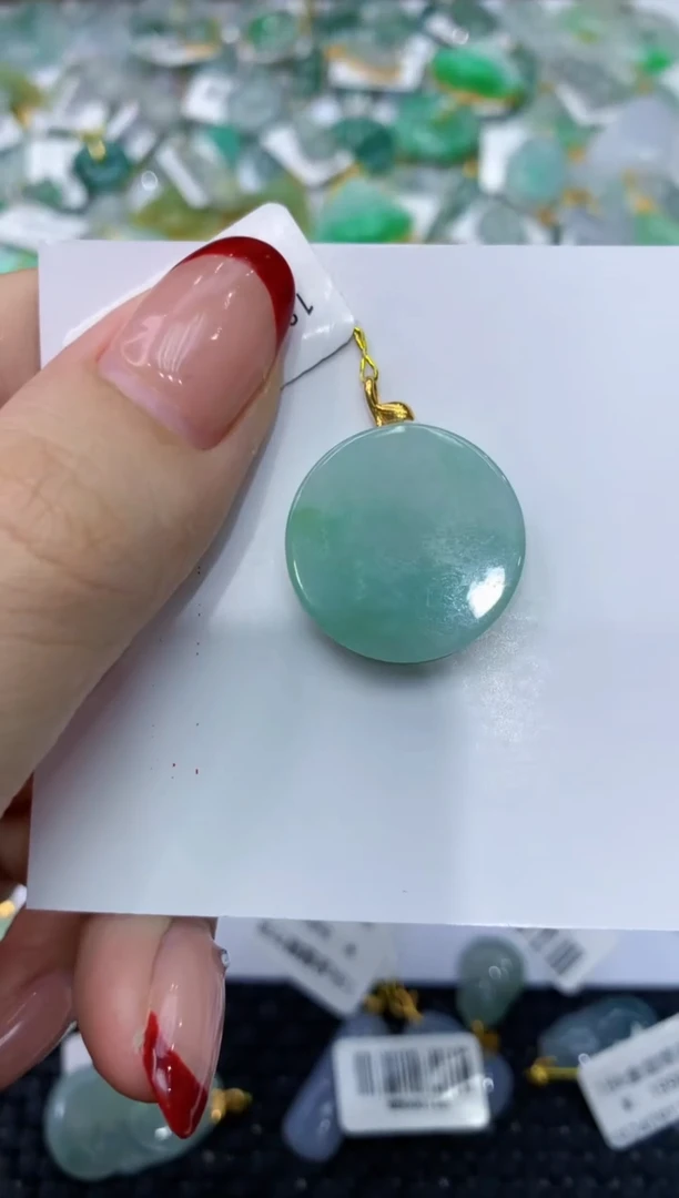 【闪购商品】翡翠颈饰18K金镶嵌111111111