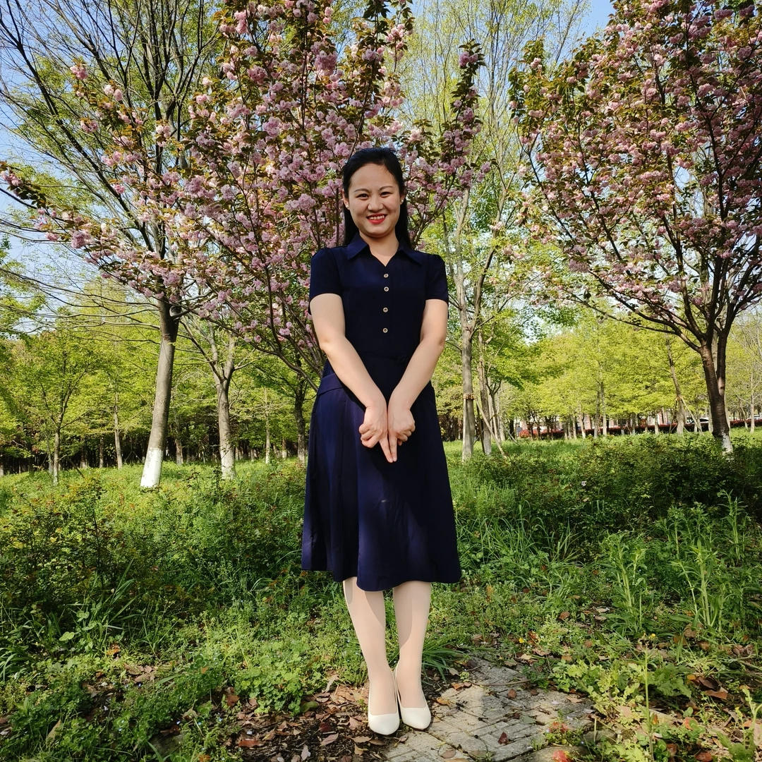 妈妈夏装气质连衣裙女夏季2024新款时尚收腰女士显瘦洋气裙子