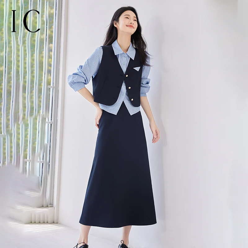 IC 设计感学院风时尚套装女2024新款秋季休闲气质通勤显瘦三件套