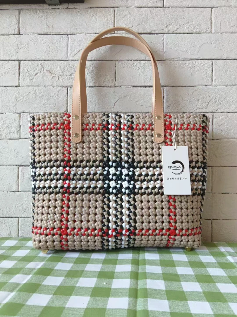 多颜色格子时尚包包