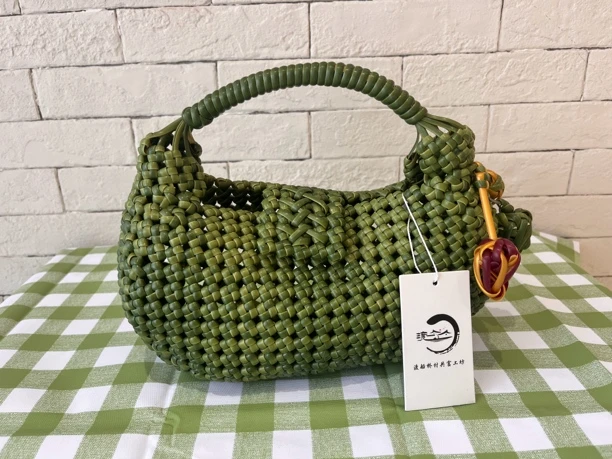 绿色元宝包 纯手工包包