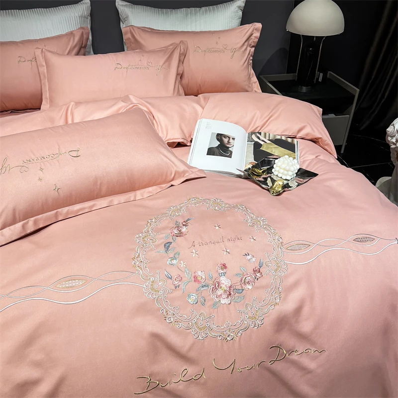 秋冬新款加厚-甜蜜之吻-高端重工刺绣四件套