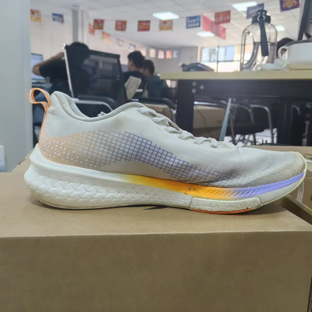 (《B品以直播展示为准》）李宁运动鞋鞋面鞋底脏H102  ARMS003-1