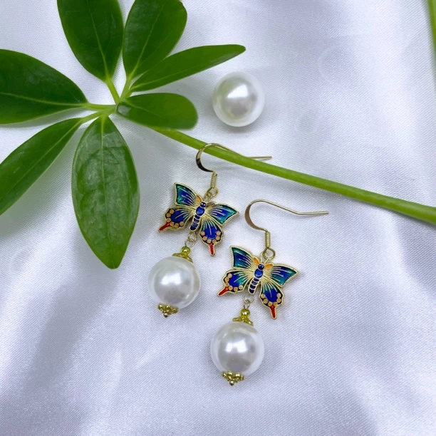 铜合金仿珍珠耳饰 白色贝珠蝴蝶女款保色防过敏中国风耳坠轻奢178