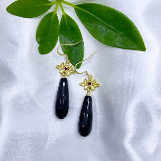 铜合金耳饰 黑色水滴女款耳坠保色防过敏耳钩莲花民族风耳环199